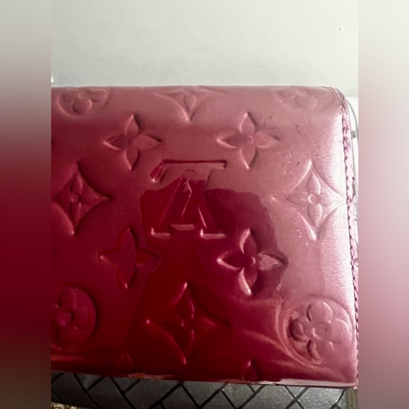 Louis Vuitton Vernis Long Wallet - Picture 6 of 11